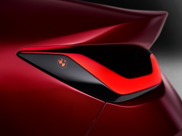 BMW Concept 4 &ndash; Studium grilla